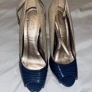 Elegant Blue and Tan Peep-Toe Heels with Textured Finish